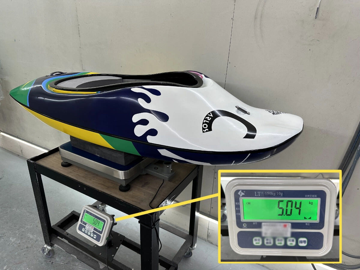 light weight free style kayak hana